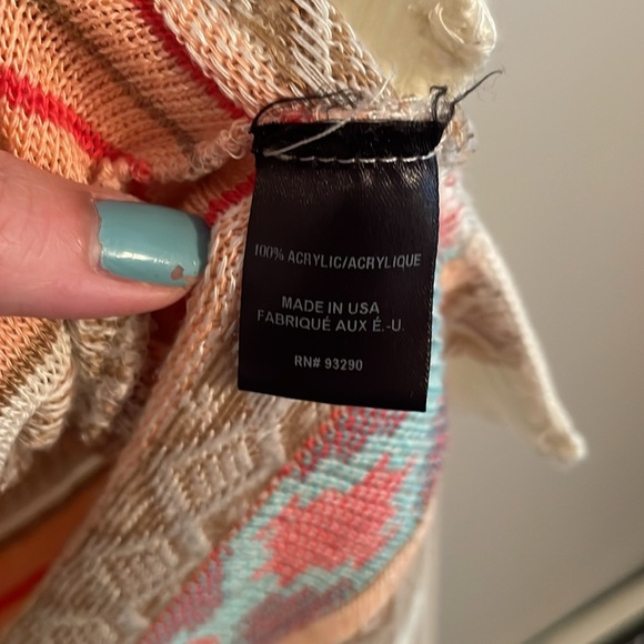 Patterned Sleeveless Top - Multicolor - Picture 5 of 6